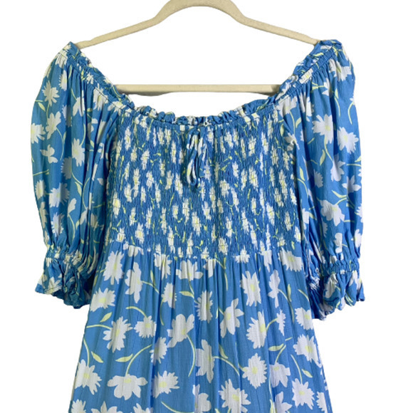 FAITHFULL THE BRAND Light Blue & White Leyla Floral Olinda‎ Midi Dress - Picture 3 of 16